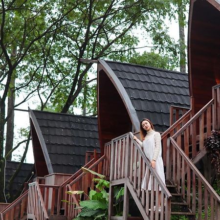 Welirang Forest Pacet Vila Mojokerto Exterior foto