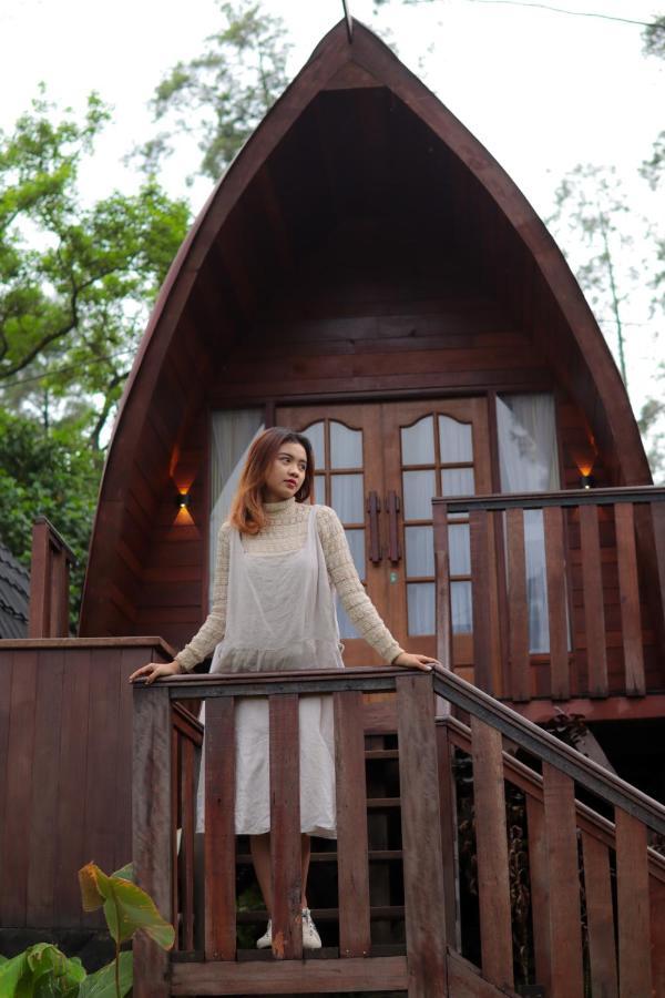 Welirang Forest Pacet Vila Mojokerto Exterior foto