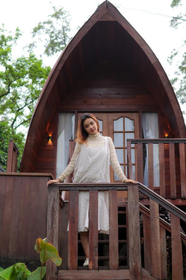 Welirang Forest Pacet Vila Mojokerto Exterior foto