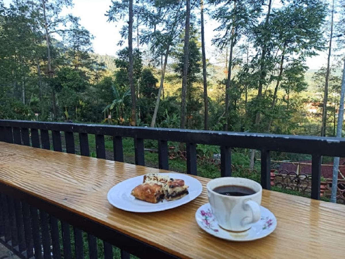 Welirang Forest Pacet Vila Mojokerto Exterior foto